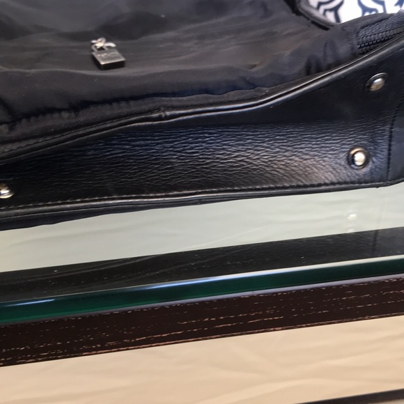 Perlina black‎ leather and nylon bag in good used condition, many compartments - Picture 5 of 7